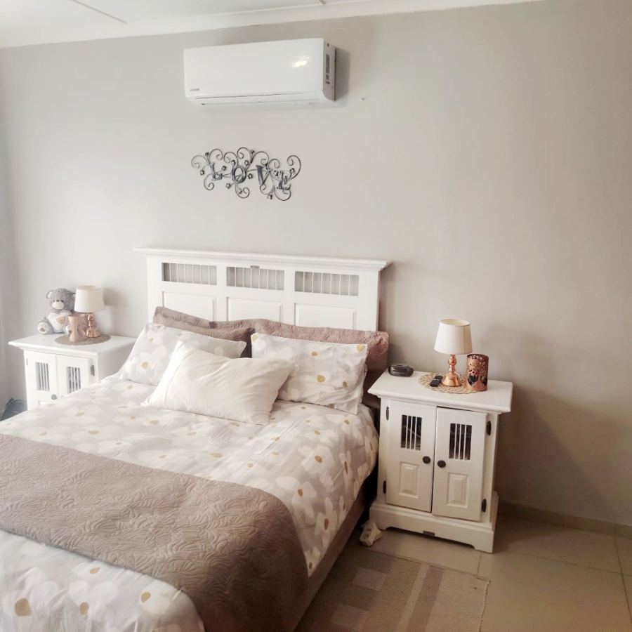 3 Bedroom Property for Sale in Beacon Bay Eastern Cape